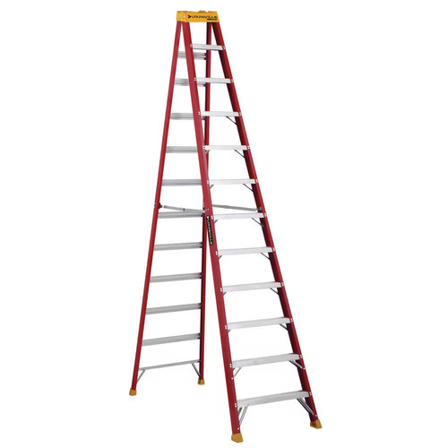 Fiberglass step ladder - ft.,