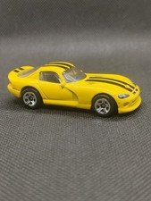 Hot Wheels Yellow 96 Dodge Viper GTS Diecast Car Excellent Condition