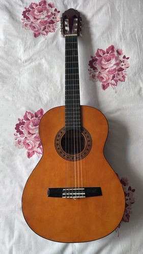 Guitar for 11 - 3/4, year
