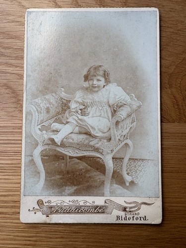 Victorian child portrait - child,