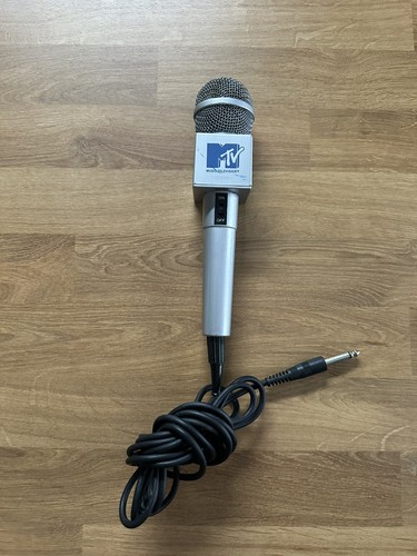 Mtv branded microphone - microphone, -wired