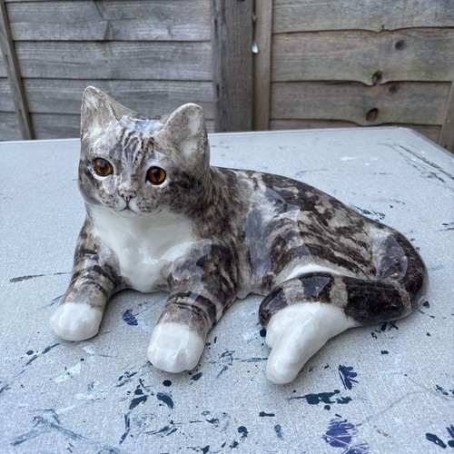 Signed winstanley pottery - winstanley, cat