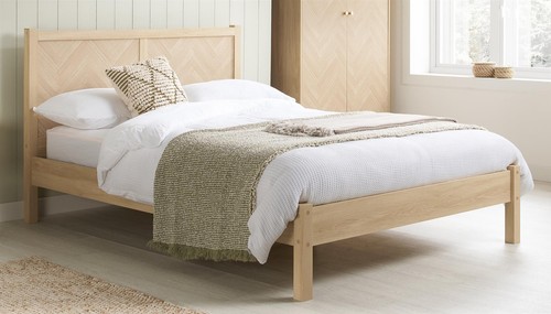 Chevron herringbone oak colour - chevron,