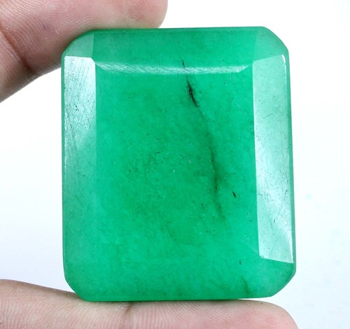Brazilian green emerald 297 - brazilian,