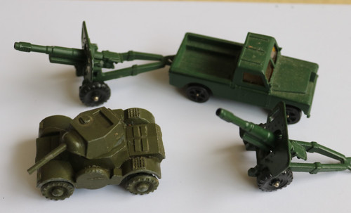 Corgi juniors land rover - land,