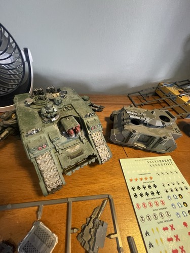 Space marine land - raider, &