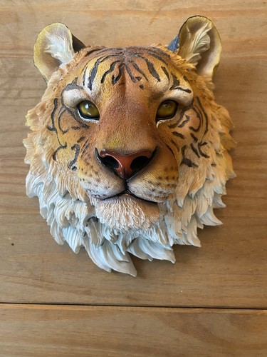 Tiger head wall plaque - wall,