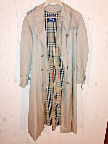 Vintage burberrys tan trench - vintage,