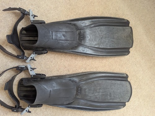 Mares fins black used scuba - mares, used,