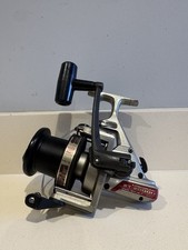 Daiwa Longbeam ST2000h Fishing