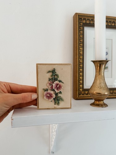Small vintage decorative - small,