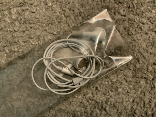 For apple ipod shuffle 1st - 1st, gen