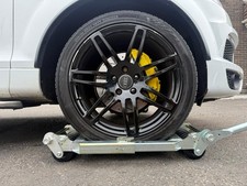 PAIR (2) OF SELF JACKING