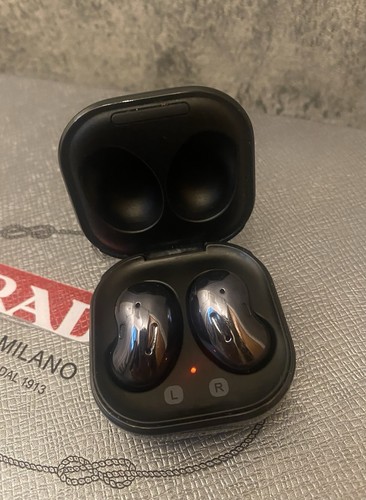 Samsung galaxy buds live - samsung,