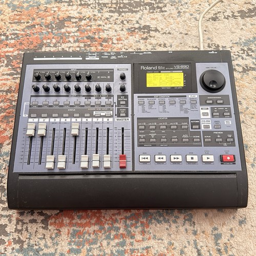 Roland 890 bit digital - roland, 24-bit