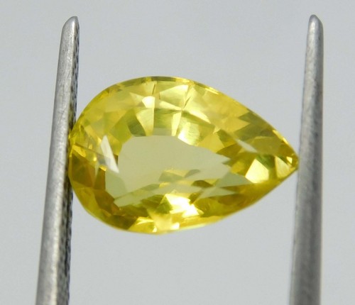 Natural yellow sapphire 25 - natural, 4.25
