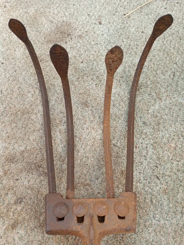 Vintage cultivator head claw - vintage,