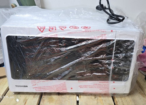 Toshiba liter 800w digital - 20,