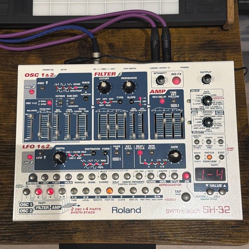 Roland desktop - roland, sh-32