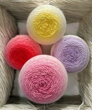 200 gradient yarn balls - 200, g