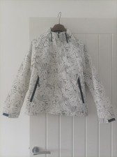 Ladies Rain Coat Size medium 