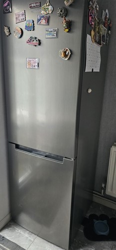 Fridge freezer total - 60/40,