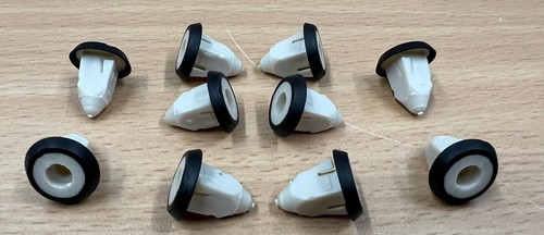 Pcs genuine ford retainer - 10,