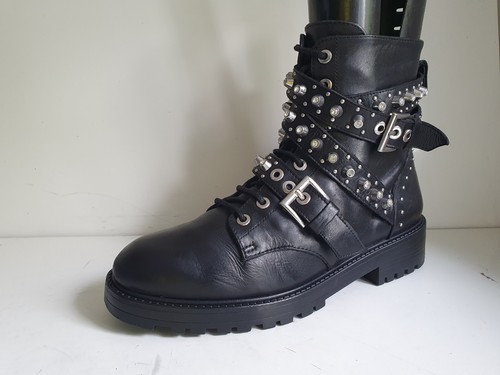 Zara collection designer 4 - zara,