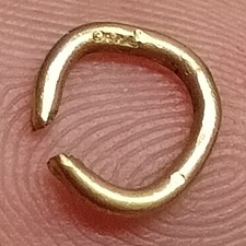 Solid 9ct Gold Jump Ring for