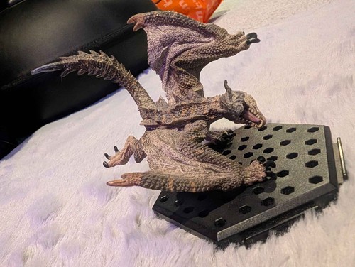 Monster hunter figure builder - monster,