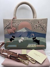 Radley London 🏔 Tokyo Games