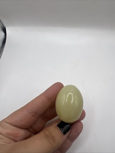 Crystal palm stone egg worry - palm,