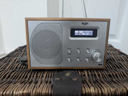 Bush wooden dab radio small - bush,