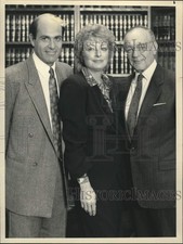 1989 Press Photo Starring Actors of "L.A. Law" "One Rat One Ranger" Episode