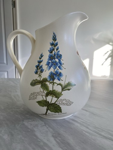 Poole pottery decorative - decorative, jug