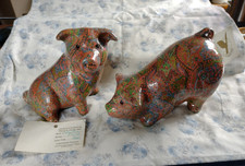 pair  Global Studios Cornwall Ceramic Decoupage Pig Figurines Orwell & Algernon
