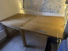 Oak Extenderble Table