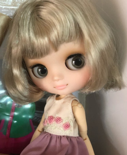 Middie blythe doll matte - middie,
