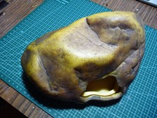 Large Exo-Terra shedding hide, suit leopard gecko etc.