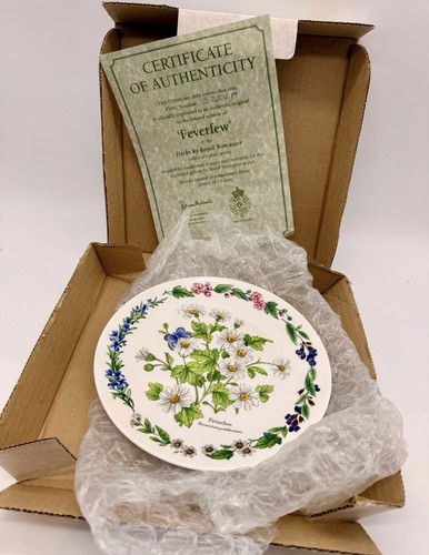 Royal worcester feverfew plate - royal,