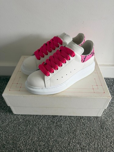 Authentic alexander mcqueen - authentic,