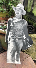 Vintage 1970/80s John Wayne cowboy cardboard cut out tv/film stand up 17.5" high