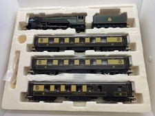 HORNBY ‘TORNADO PULLMAN’