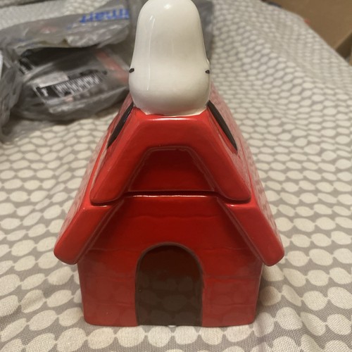 New red peanuts snoopy - snoopy, dog