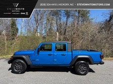 2026 Jeep Gladiator SPORT 4X4