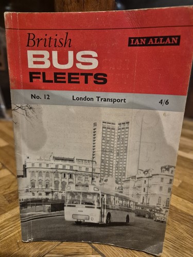 Ian allan british bus fleets - -,