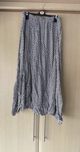 Next black and white patterned - black,