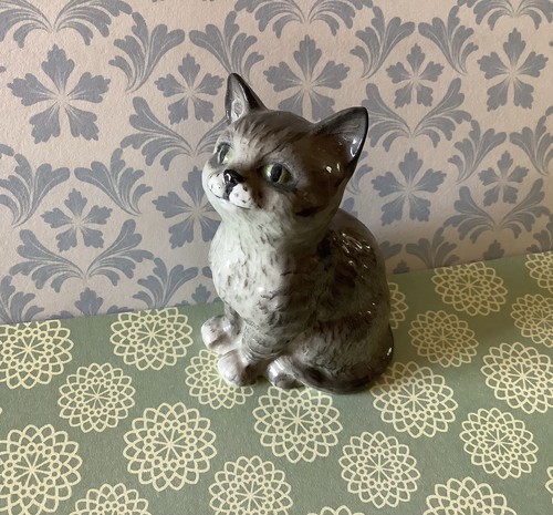 Vintage beswick pottery grey - vintage,