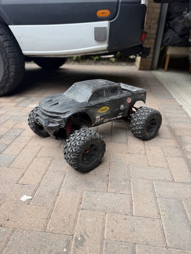 Traxxas maxx castle - -, 8s