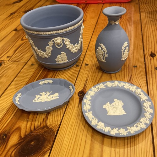 Set four light - light, blue